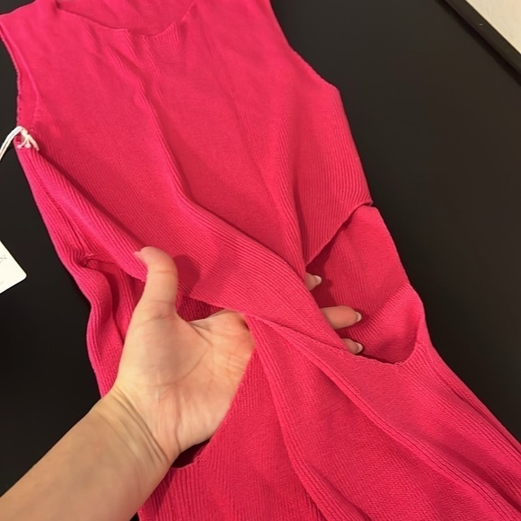 Miss Eleven midriff cut out sweater dress, midi bodycon, stretchy, Large,NWT - Picture 5 of 9